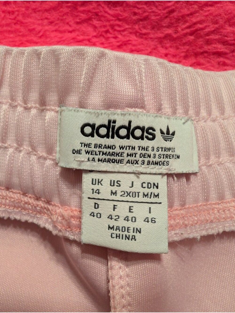 Adidas Originals Shorts Womens Medium Pink 3 Stripe Trefoil Athletic Gym BR9333 - Picture 9 of 12